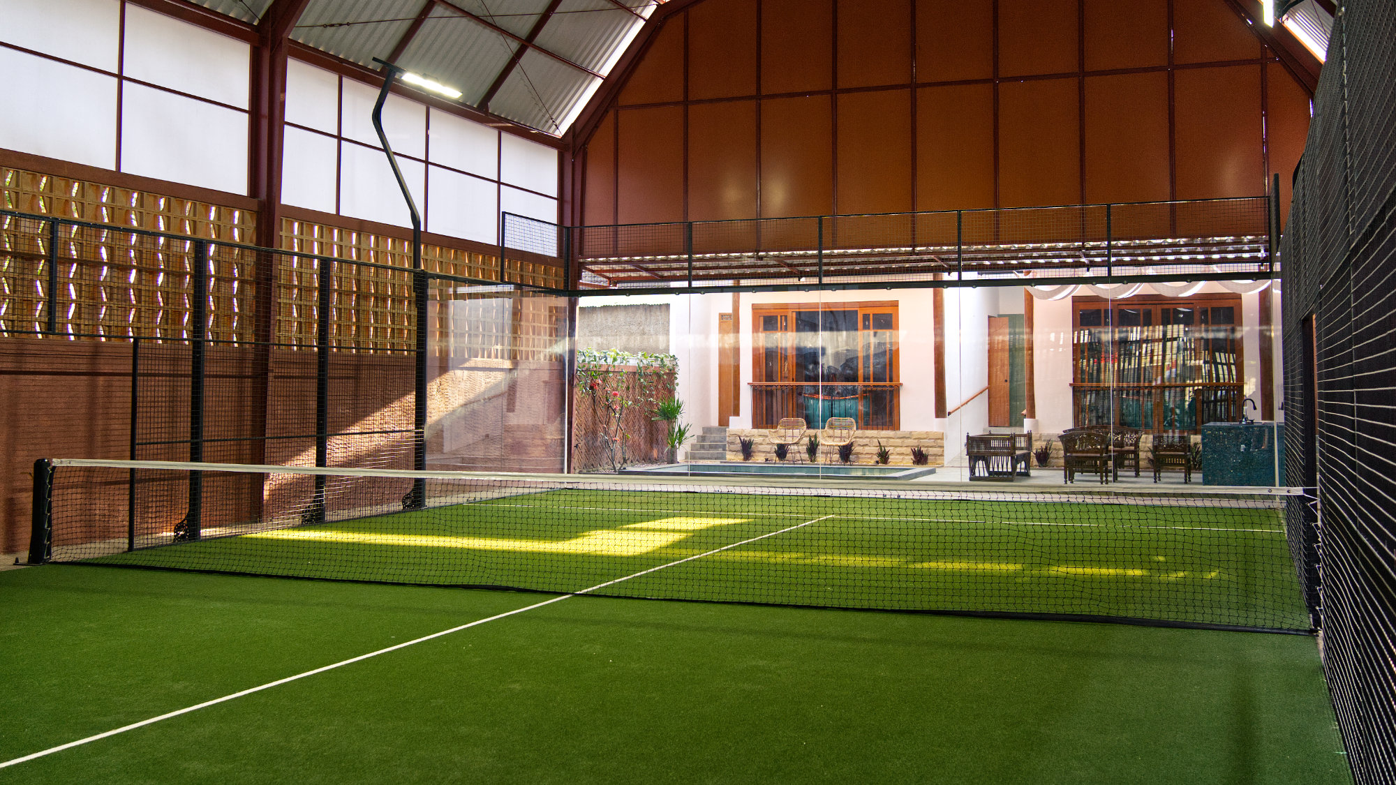 Vibr Padel Cabin